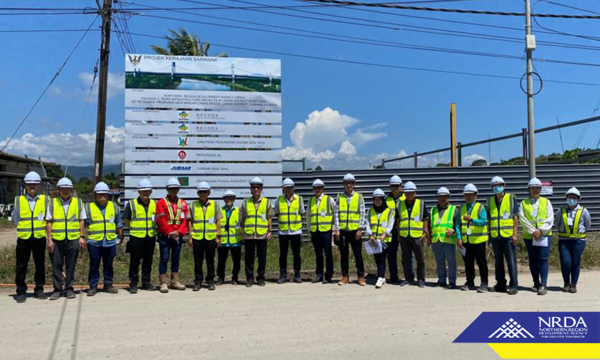 Site visit to construction of New Bandar Lawas bridge