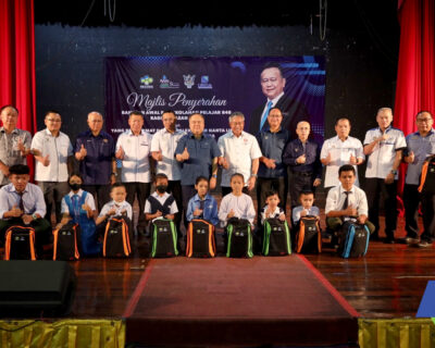 URDA empowers B40 students through school aid distribution