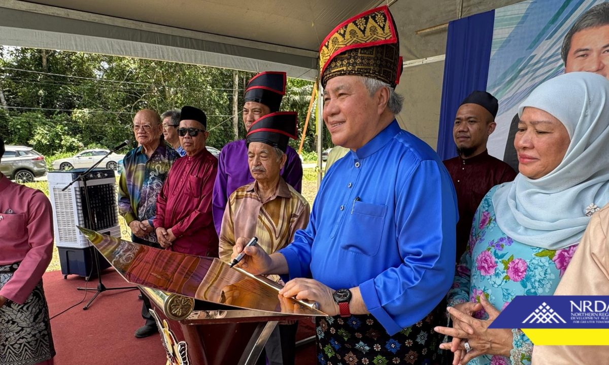 Deputy Premier Launches Business Anjung Usahawan for Limbang’s Entrepreneurs