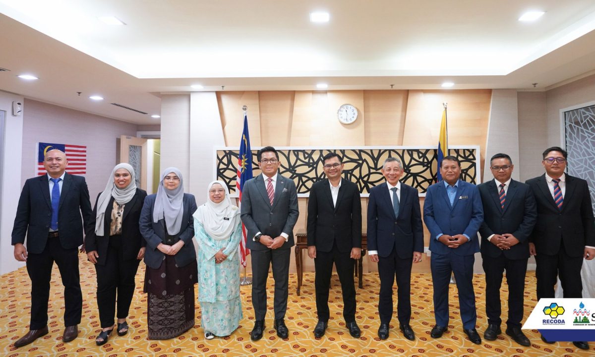 RECODA Briefs Minister of Economy on SCORE Development Initiatives