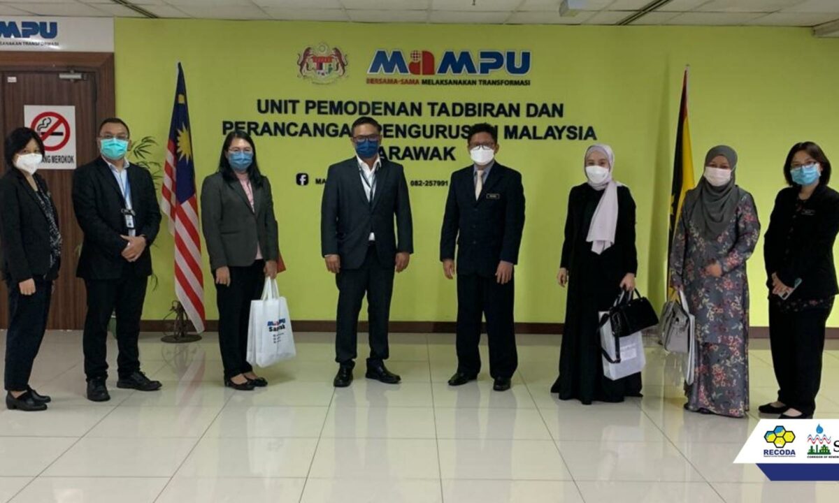 Courtesy visit to MAMPU Sarawak