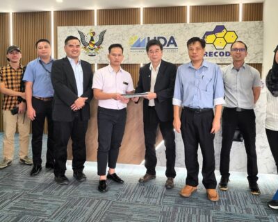 Hand Over of Project and Related Documents to JKR at HDA Office in Miri
